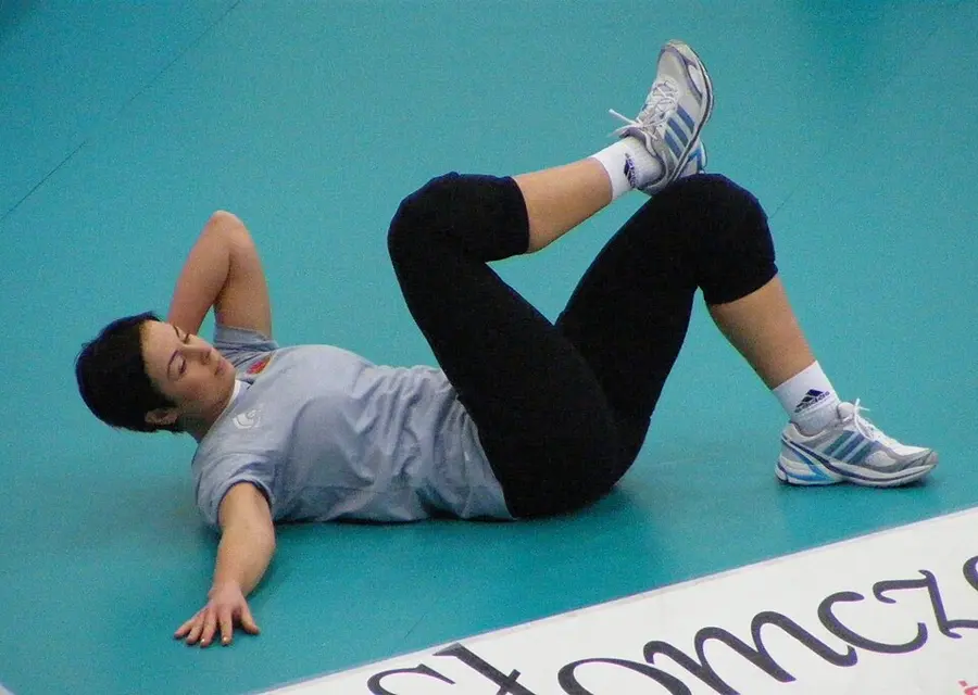 Floor mobility before volleyball
